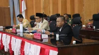 Rapat Paripurna DPRD Batu Bara Tetapkan 6 Fraksi Resmi Rapat Paripurna DPRD Batu Bara Tetapkan 6 Fraksi Resmi