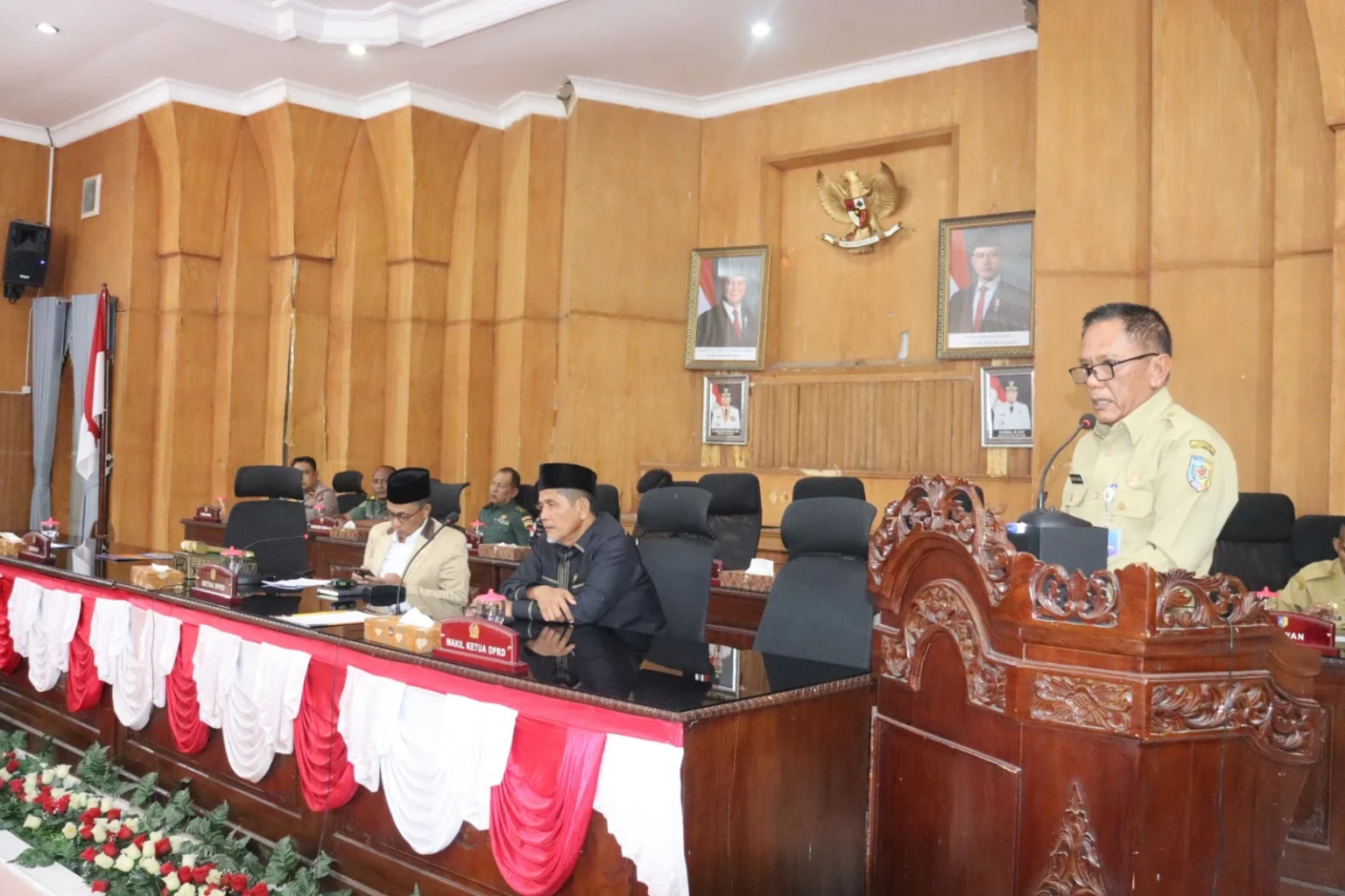 Bupati Batu Bara Respon Pandangan Fraksi Terhadap Ranperda PIKID