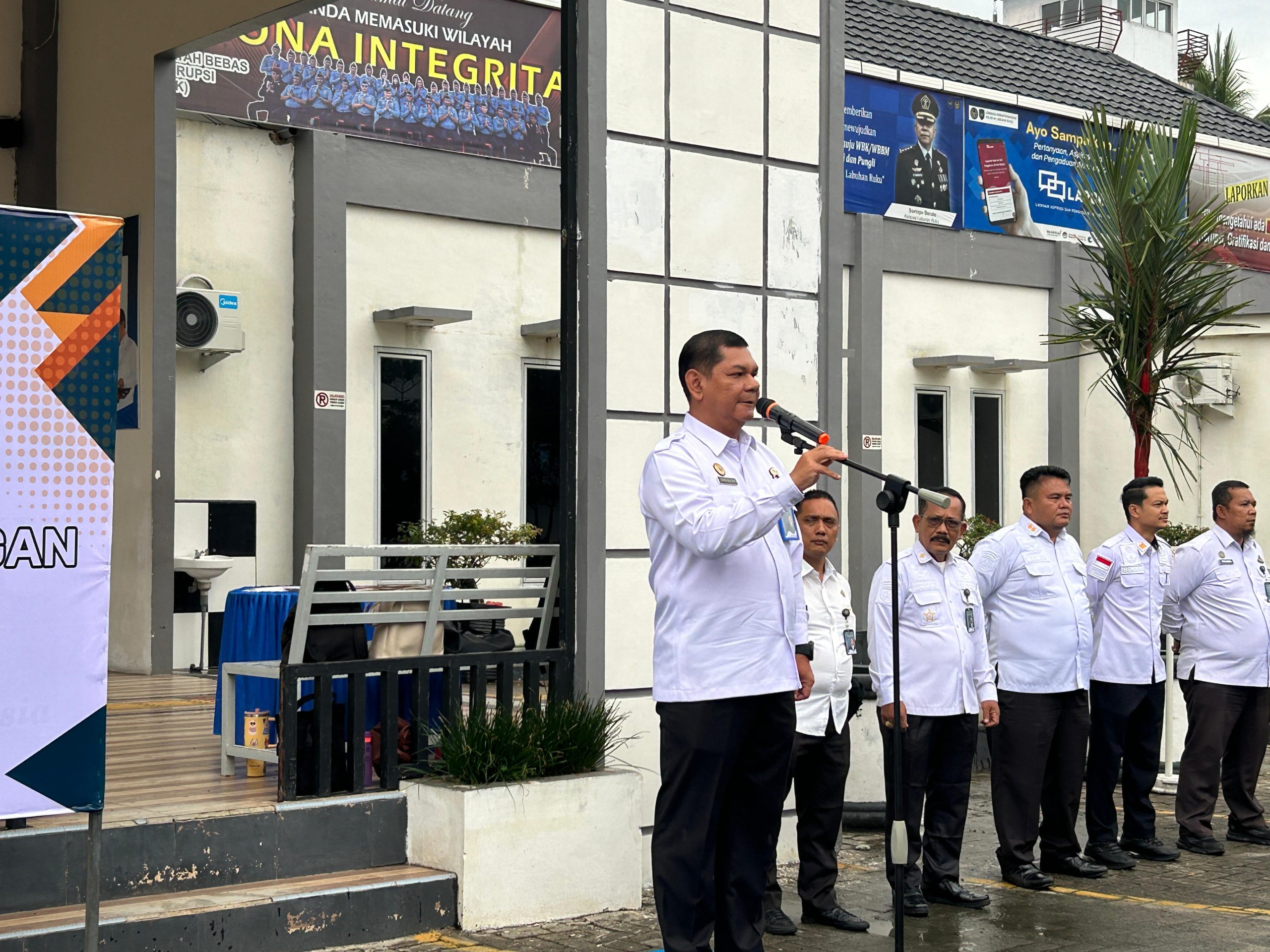 Target Jelas, Komitmen Kuat: Kalapas Hamdi Tekankan Bekerja Sepenuh Hati