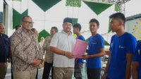 Bupati Batu Bara Serahkan Sertifikat BNSP Pelatihan Teknisi AC Residential