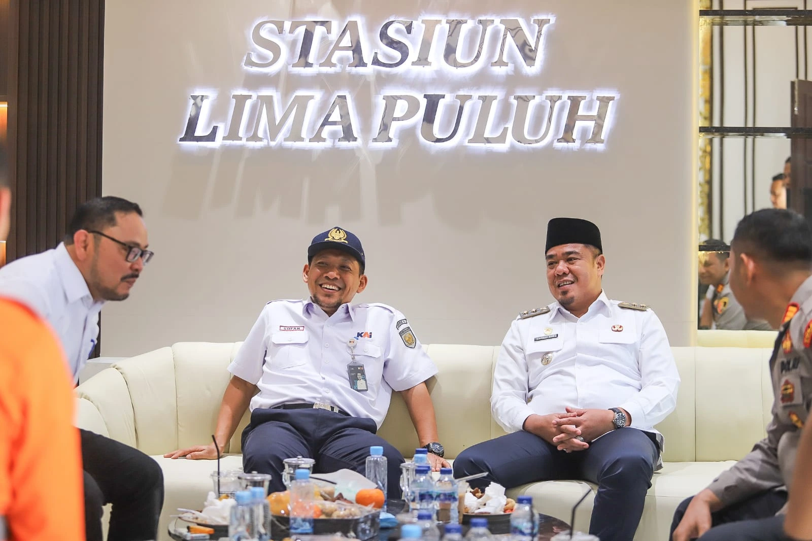 Wabup Batu Bara bersama Kadiv Regional Resmikan Stasiun KA Lima Puluh