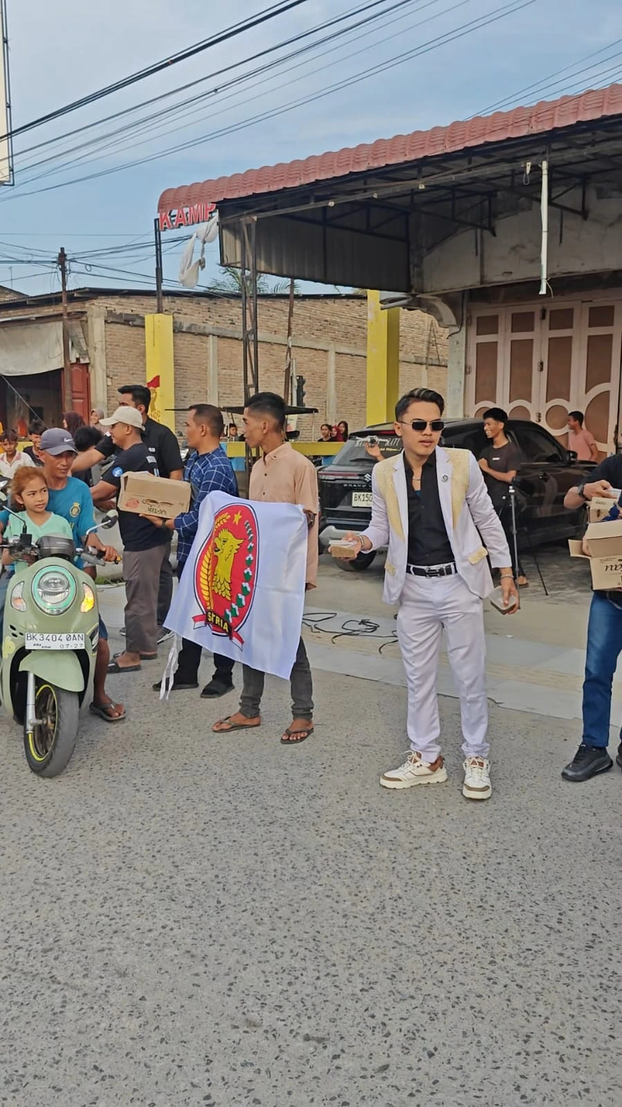 PC Satria Batu Bara dan K2BB Gelar Aksi Perdana Berbagi 200 Takjil di Tanjung Tiram