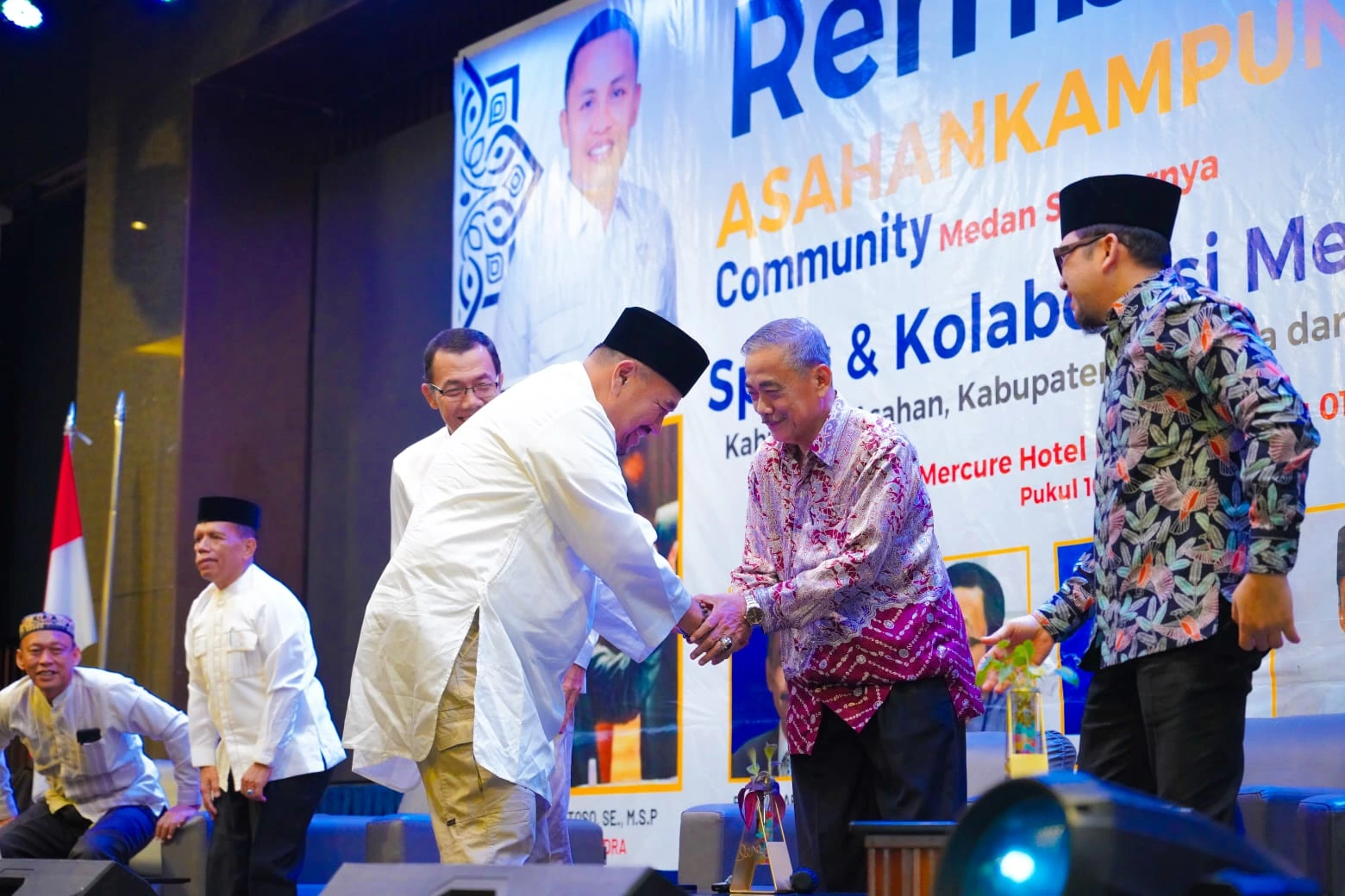 Bupati Batu Bara Hadiri Silaturahmi dan Buka Puasa Bersama ASAHANKAMPUNGku Community di Medan