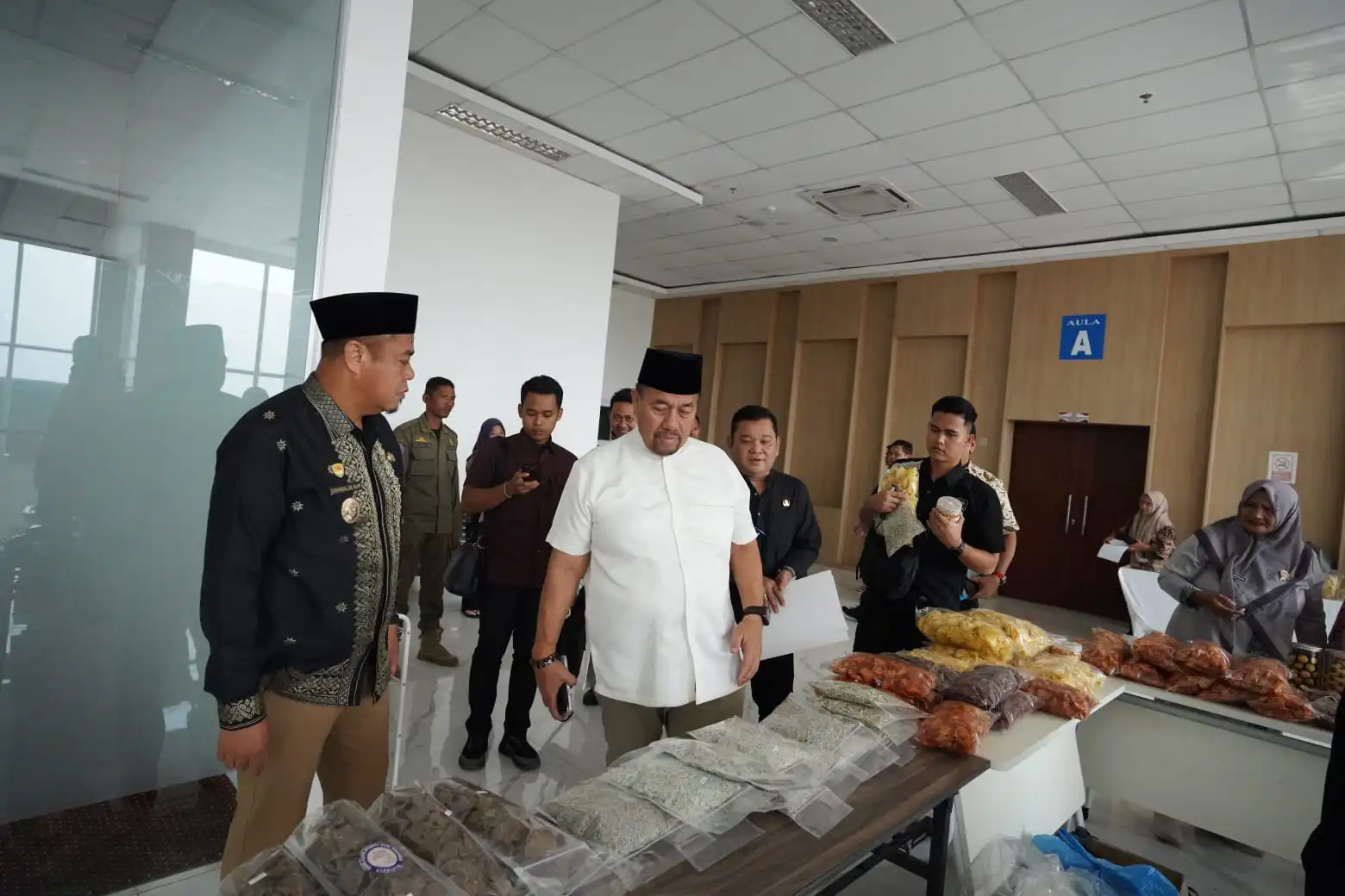 Bupati Batu Bara Pimpin Rapat Kerja Dekranasda