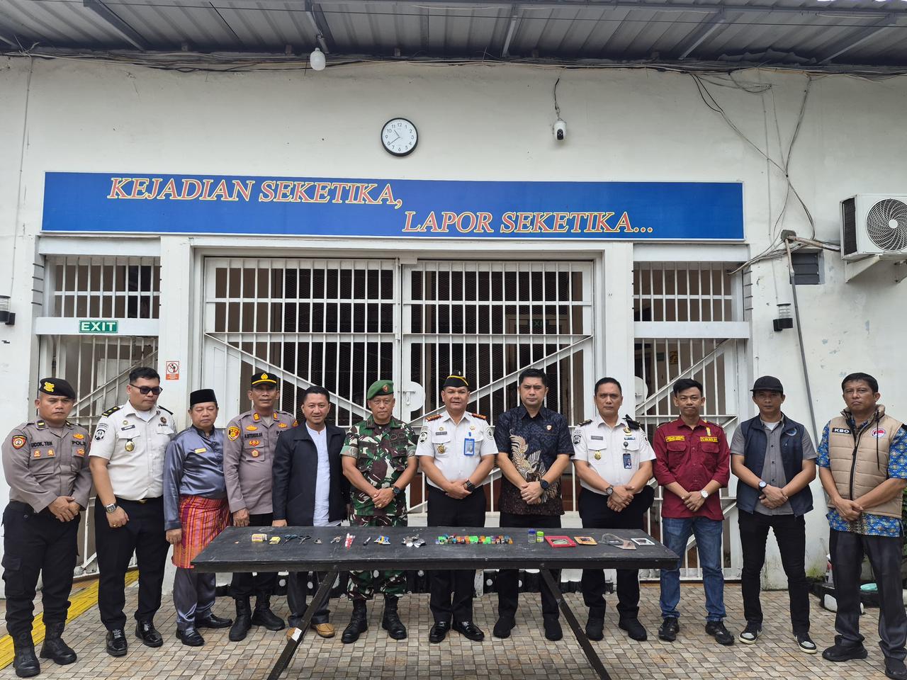 Razia Gabungan Libatkan APH, LSM dan Media, Lapas Labuhan Ruku Dipastikan Bersih dari HP Ilegal dan Narkoba