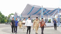 Bupati Baharuddin Beri Semangat Kafilah Batu Bara yang Lolos Final MTQ ke-40 Tingkat Sumatera Utara Bupati Baharuddin Beri Semangat Kafilah Batu Bara yang Lolos Final MTQ ke-40 Tingkat Sumatera Utara