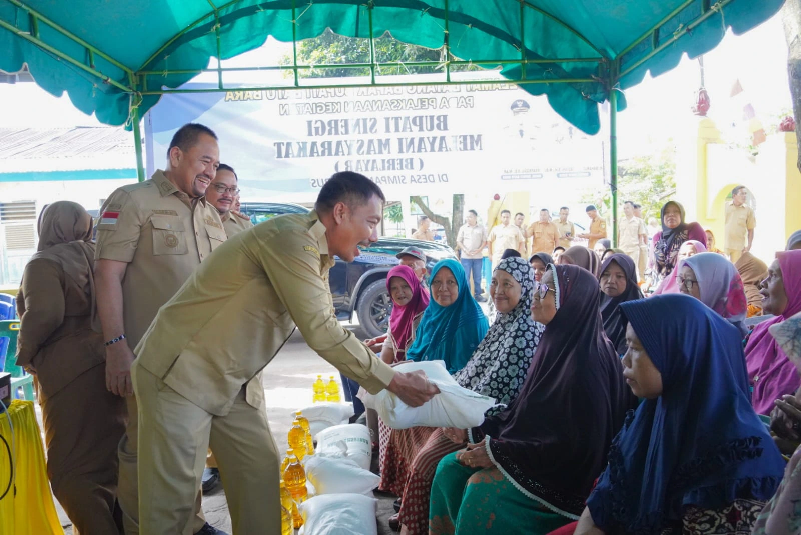 Bupati Batu Bara Tinjau Program BERLAYAR, Pastikan Pelayanan Publik Semakin Dekat dengan Masyarakat