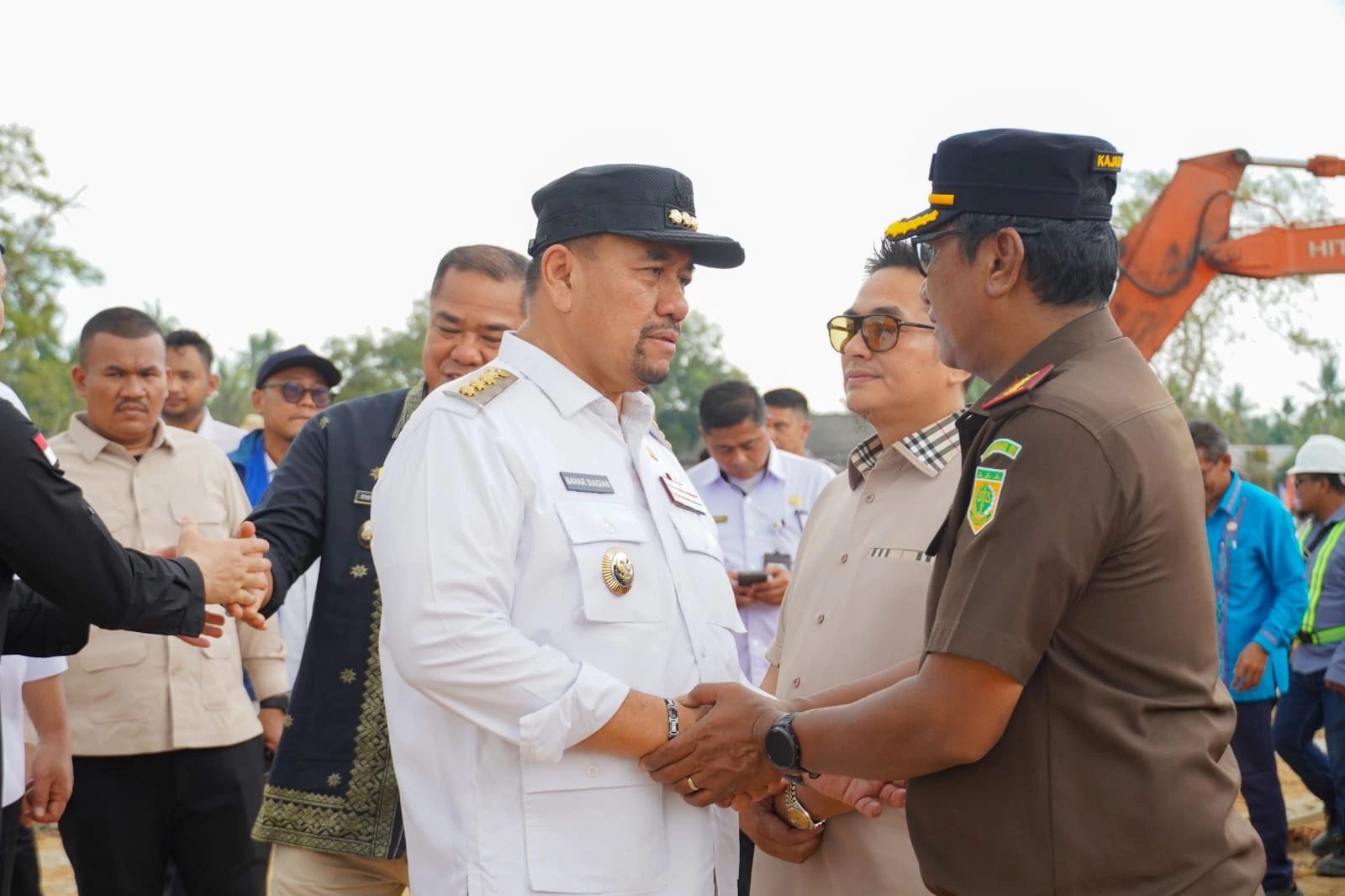 Bupati Batu Bara Pimpin Penanaman Mangrove dan Tinjau Pembangunan Kawasan Nelayan Modern