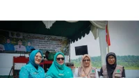 Sambut HUT ke - 81 RI, TP PKK Batu Bara Gaungkan Gerakan Peduli Lingkungan di Danau Laut Tador